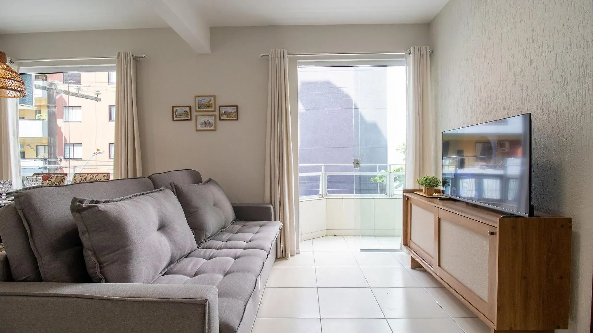 Joa31 - 2 Dorm Climatizados, Garagem, Tv Smart Apartment Balneario Camboriu 0*,